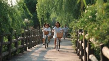 曲靖二日游：探尋自然風(fēng)光之旅