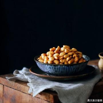 生活中你愛(ài)做飯嗎廣元特產(chǎn)核桃餅為四川省廣元市的傳統(tǒng)名點(diǎn)