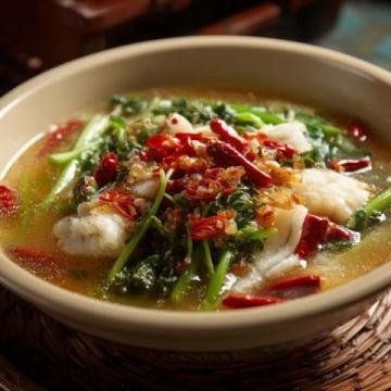 高考營養(yǎng)大補湯：家常天麻魚頭湯，簡便易做美味可口