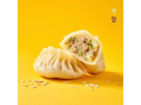 95后小伙復(fù)刻外婆秘方：1斤魔芋變5斤豆腐，酸菜一淋三碗飯打底