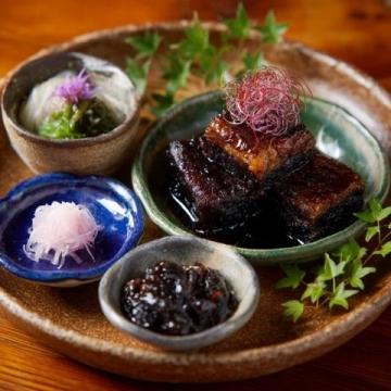 日本鰻魚飯的魅力:精細烹飪的藝術(shù)