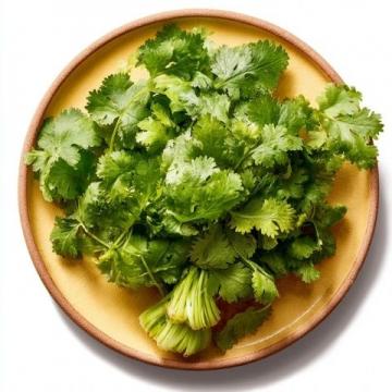 炒菜時摘下來的芹菜葉子大家不要再扔了，做蒸菜吃不僅能當主食