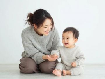 兩歲寶寶的教育小常識(兩歲的寶寶應(yīng)該怎么教育好 - 今日頭條)