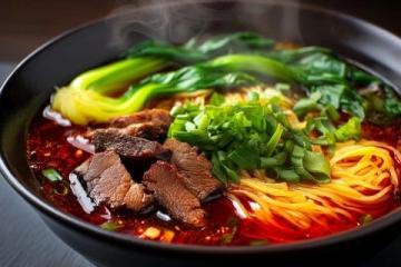 雙眼橋鮮燙牛肉粉·全牛打邊爐——鄭州東區(qū)新晉美食地標