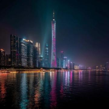 廣州杭州：交融古今，產(chǎn)業(yè)繁榮，宜居宜業(yè)的現(xiàn)代都市對比