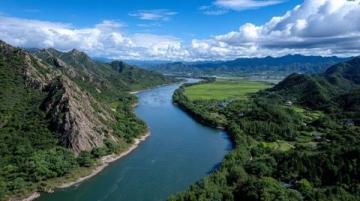 以下是云南最值得一游的景點(diǎn)推薦，結(jié)合最新旅游資訊整理