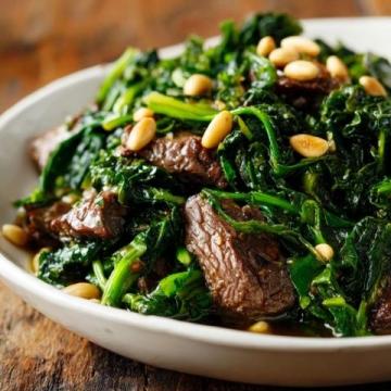 經(jīng)典金牌醬豬尾、風(fēng)味手撕牛肉與冰梅老醋花生