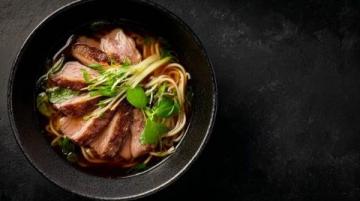 日本鰻魚飯的魅力:精細烹飪的藝術(shù)