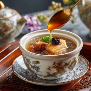 男人的快樂廣東傳統(tǒng)美食雞子生蠔豬腰湯