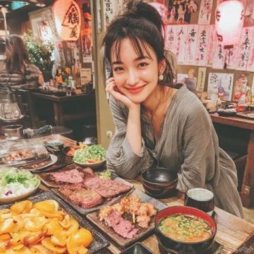 中國(guó)品嘗日本風(fēng)味的天婦羅佳肴