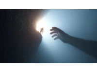 沒(méi)有人會(huì)看你的人生電影：接受自己，放棄外在的評(píng)價(jià)