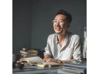 學(xué)歷雖淺，郭德綱卻能博古通今
