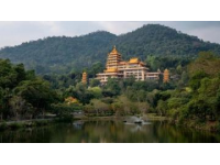 西雙版納最美鄉(xiāng)村——曼遠村游記