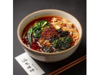 鹽城特色經(jīng)典菜：魚翅肉絲粉絲湯的鮮美秘制法