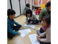 韓城交警進(jìn)幼兒園：五一前帶萌娃學(xué)交通安全知識(shí)