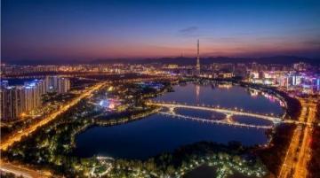 廣州杭州：交融古今，產(chǎn)業(yè)繁榮，宜居宜業(yè)的現(xiàn)代都市對比