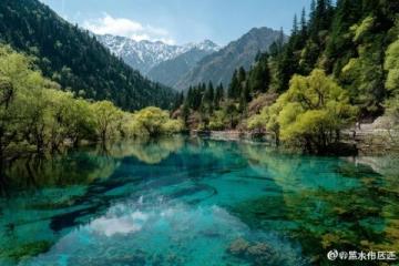 九寨溝旅游攻略:絕美風(fēng)光的穿越之旅