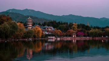 云南曲靖旅游攻略：必游景點推薦、特色活動和旅行貼士