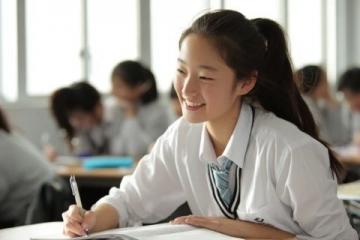 初中地理知識速記卡片23~41:亞洲季風(fēng)氣候與日本地震防范解析