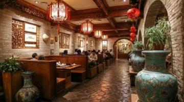 廣州江南西地鐵旁隱藏美食瑰寶「窩居休閑餐廳」復古小資氛圍獨特