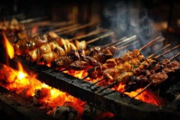 新疆待客必嘗美食推薦：大盤雞、羊肉串等特色佳肴