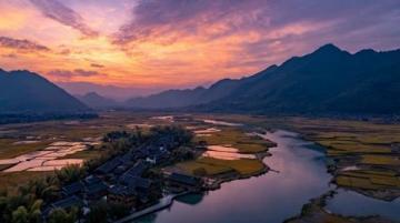 以下是云南最值得一游的景點(diǎn)推薦，結(jié)合最新旅游資訊整理