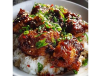 以下是一份簡單又美味的**可樂雞翅**菜譜，適合新手快速上手，味道甜咸適中