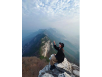 青島高中生參加合格考，校外午餐偶遇嶗山美景