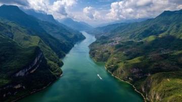 黃河沿岸旅游攻略:自然奇觀與文化體驗(yàn)之旅