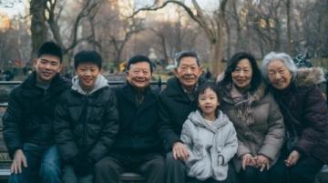 八十四歲依然健康活力：我爸的長(zhǎng)壽秘訣與家族基因影響