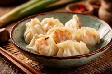 西北政法大學舌尖上的“西崔國際”：美味餛飩與炸雞飯推薦