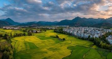 走進(jìn)春暖花開的閩南美景