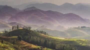 云南十大旅游勝地~第篇:元陽梯田-大地的藝術(shù)之旅