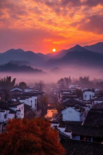 黃山休寧白際鄉(xiāng):海拔780米的“延遲村”探秘
