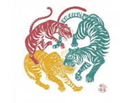 清朝姚墅鄉(xiāng)民在山上突遇老虎，虎一個(gè)劍步撲倒了他，利爪抓傷臉頰血流不止