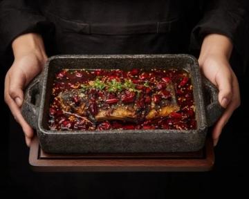 合肥必打卡美食！爸爸炒料牛排老火鍋，成都風(fēng)味等你來嘗！