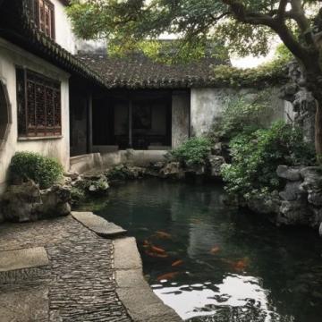 探訪蘇州東方之門:繁華背后的真實(shí)面貌
