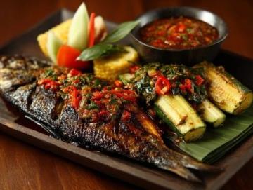 養(yǎng)生秘籍:欖菜蒸魚(yú)——低脂高蛋白的美味與健康