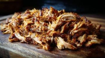 簡(jiǎn)單美味的青椒肉絲家常做法，助你輕松駕馭廚房技能