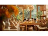 美食博主跨界學(xué)陶藝，在景德鎮(zhèn)一日創(chuàng)作40余件食器，見證夢(mèng)想照進(jìn)現(xiàn)實(shí)的美妙時(shí)刻