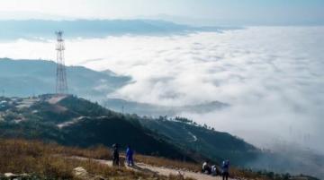 5月10-11老君山兩日游，與友同游，早7:30襄陽(yáng)體育場(chǎng)集合