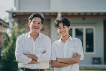 信陽企業(yè)家劉文新在好友家買豬肉后熱情款待大家
