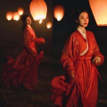 廣西女歌唱家唱響海外，八桂民歌傳遍世界