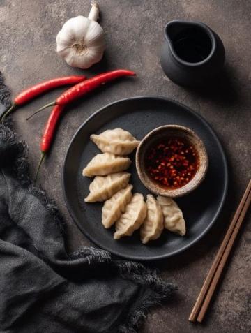 新年特別菜譜：紫甘藍(lán)酸菜餃子，色香味俱全的喜慶佳肴