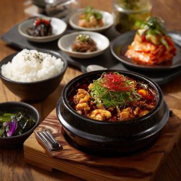 重溫首爾風(fēng)味的美妙美食體驗(yàn)