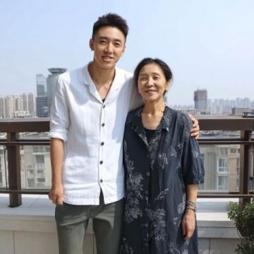午后對話:姥姥勸我留下與小翠相伴