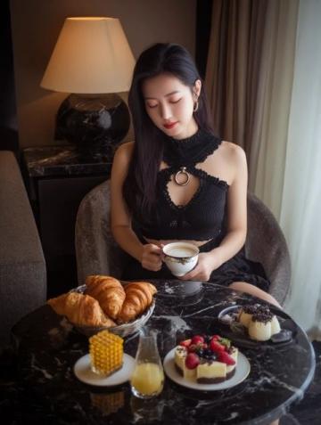 網(wǎng)紅美食一條街，放假必去的金榜牛奶甜品專家