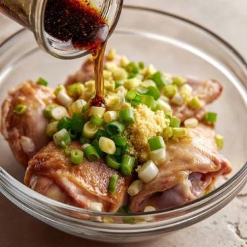 推薦一些關(guān)于豬油的烹飪食譜(推薦一些美味的豬油烹飪食譜豬油熬制秘籍古法豬油炒菜香香)