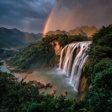 五一小長(zhǎng)假去云南旅游攻略:5天4夜的最全指南和行程推薦