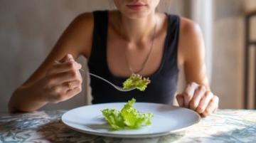 甲狀腺癌患者應(yīng)該如何合理調(diào)整飲食？